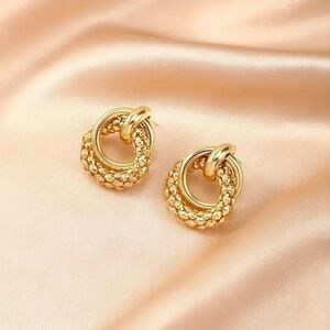 "Della" Chunky Geometric Circle Stud Earrings | Mob Wife Statement